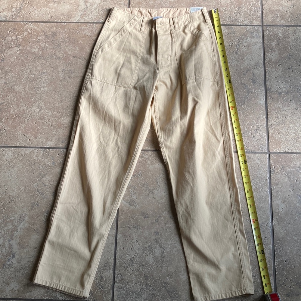Nike Womens Yellow/Tan Khakis Straight Leg Loose Fit Pants NWT 28 P CH
